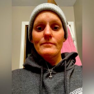 Meet your Posher, Angie